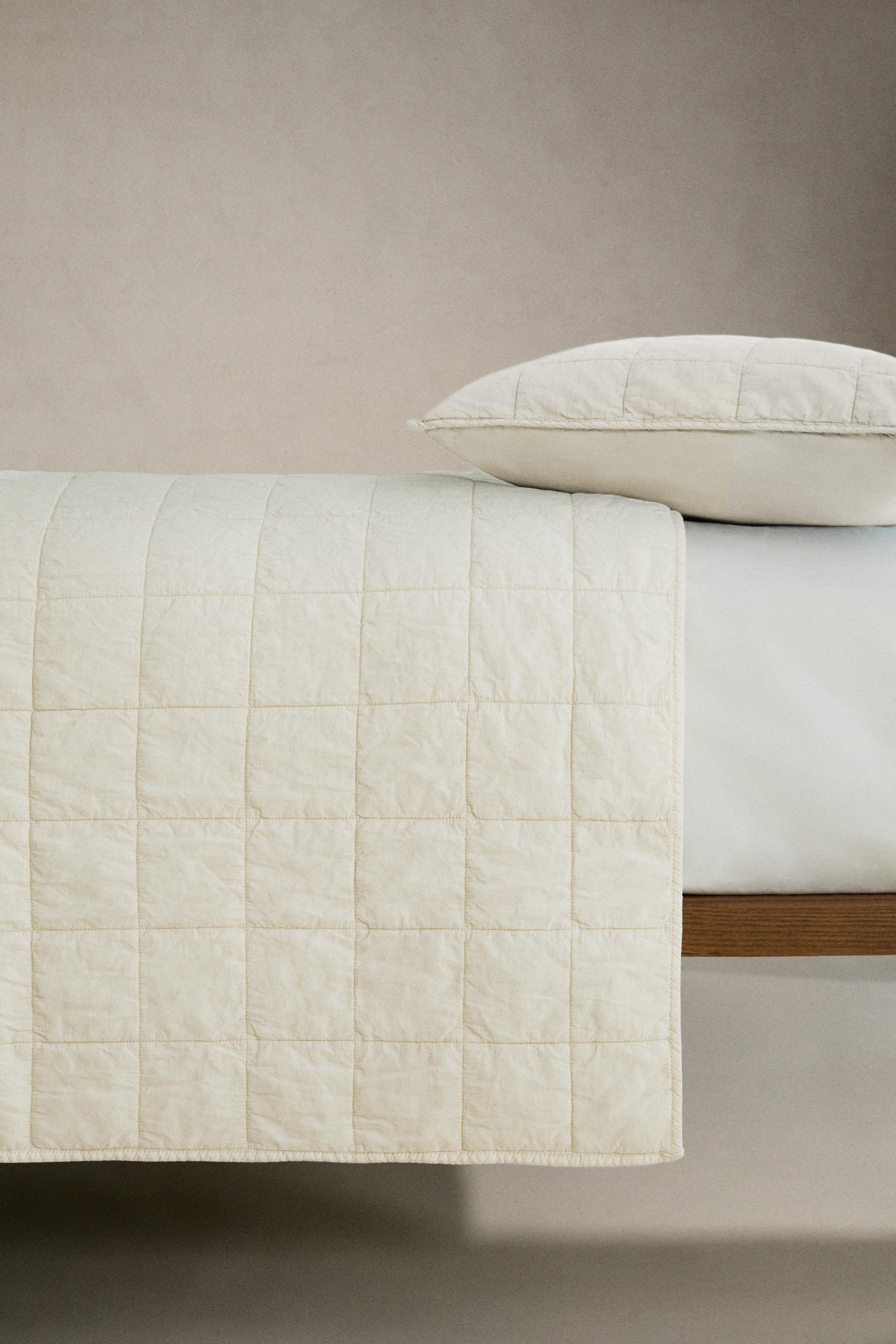 FADED COTTON QUILT (180 THREADS)